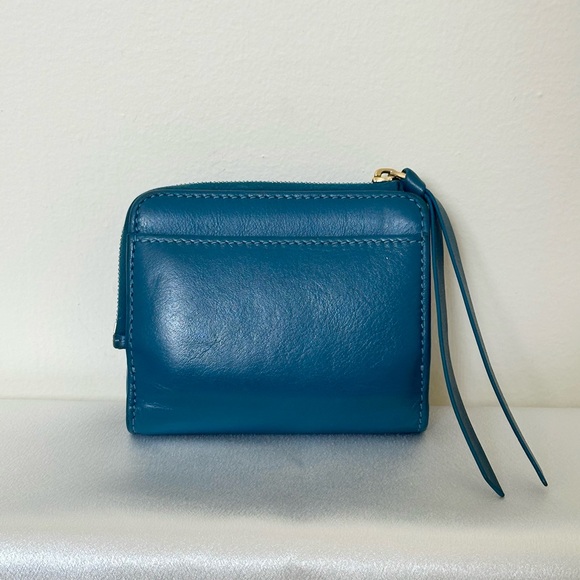 Fendi FF Cube Bi-Fold Zip Wallet – Blue Leather - Picture 2 of 16